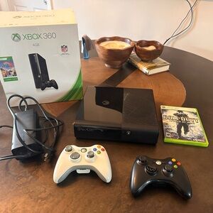 XBOX 360 4GB Console - Black